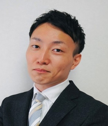 小林一輝